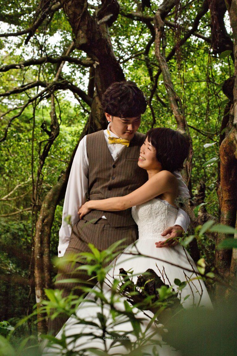 奄美大島、加計呂麻島の森でウェディングフォト